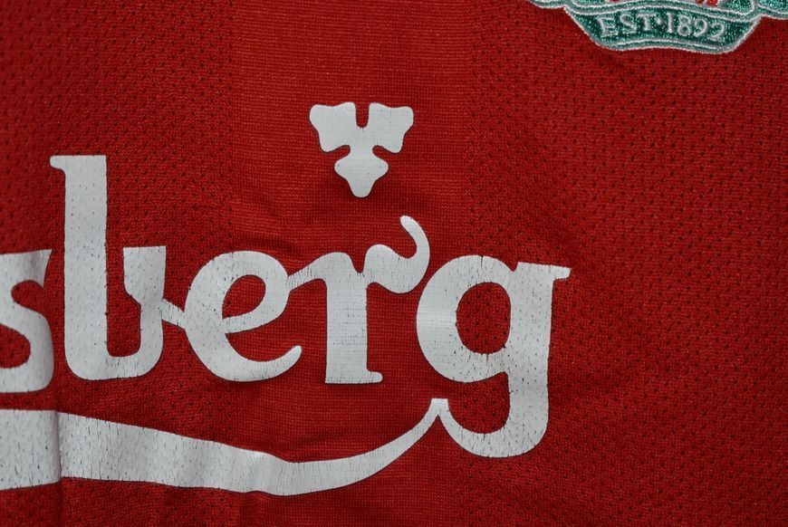 Liverpool 2008/2009/2010 domowa koszulka Adidas w rozmiarze M z Daniel Agger na plecach 4825 ZDJECIE