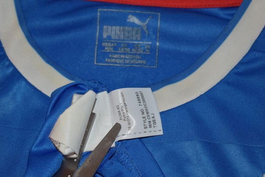 Glasgow Rangers 2016-2017 home shirt Puma in size M with Niko Kranjčar on the back 5027 PHOTO