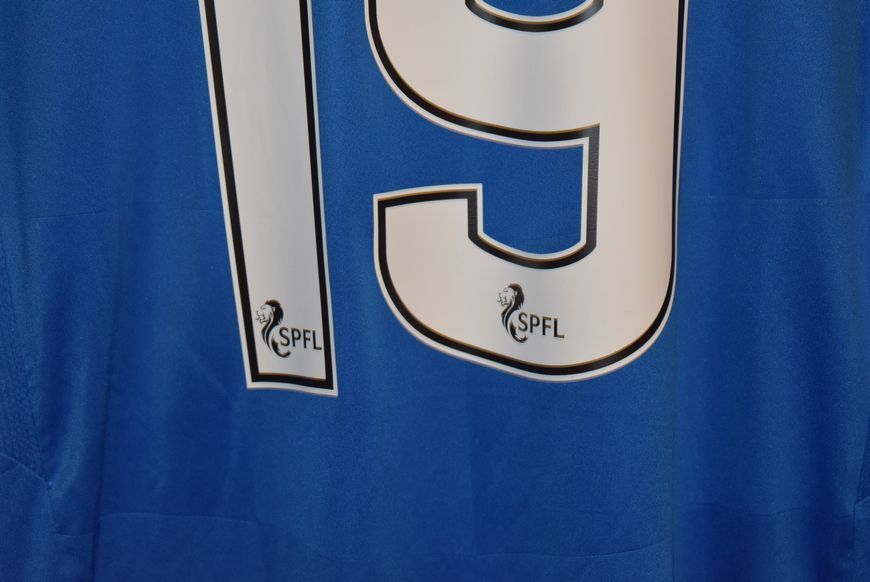 Glasgow Rangers 2016-2017 home shirt Puma in size M with Niko Kranjčar on the back 5027 PHOTO