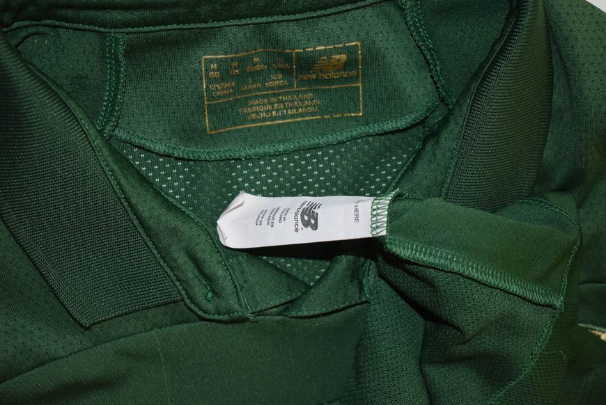 Ireland 2020-2021 home New Balance shirt in size M with Troy Parrott on the back 4776 PHOTO