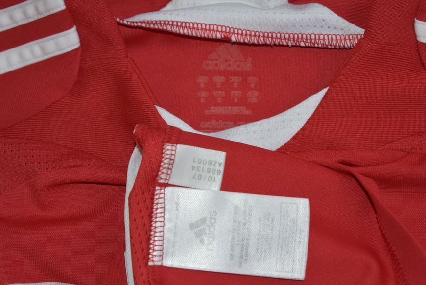 Bayern Munich 2007-2008 home shirt Adidas in size M with Franck Rib&eacute;ry on the back 5014 PHOTO