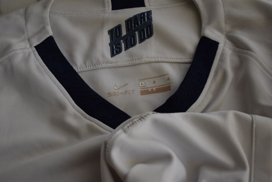 Tottenham Hotspur 2019-2020 home Nike shirt in size L with Heung-min Son on the back 4779 PHOTO