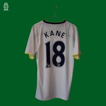 Tottenham Hotspur 2014-2015 home Under Armour shirt size M with Harry Kane on the back 4582 PHOTO
