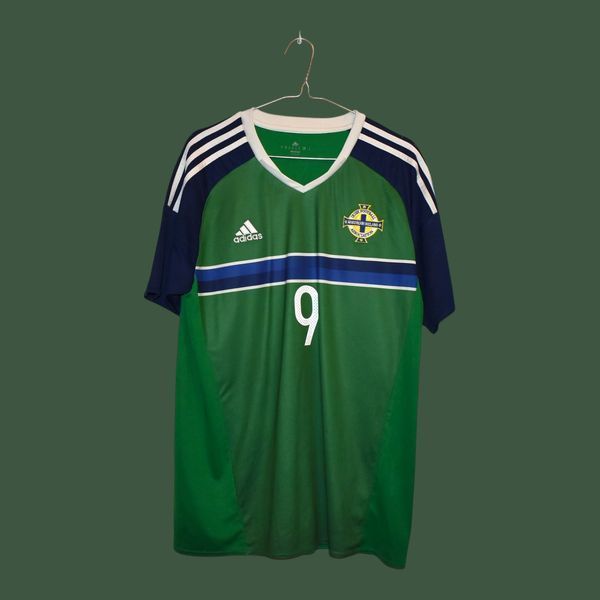 Nordirland EM 2016 hjemmebanetr&oslash;je Adidas i st&oslash;rrelse M med Will Grigg p&aring; ryggen 5116 FOTO