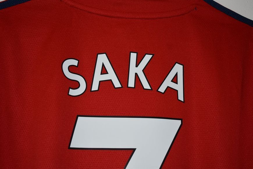 Arsenal 2021-2022 domowa koszulka Adidas w rozmiarze L z Bukayo Saka na plecach 4780 ZDJECIE