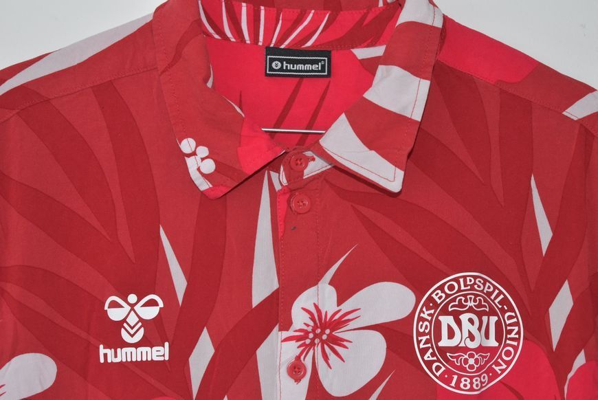 Dania Hummel hawaiiskjorte i st&oslash;rrelse L 5066 FOTO