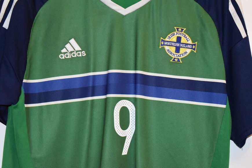 Nordirland EM 2016 hjemmebanetr&oslash;je Adidas i st&oslash;rrelse M med Will Grigg p&aring; ryggen 5116 FOTO