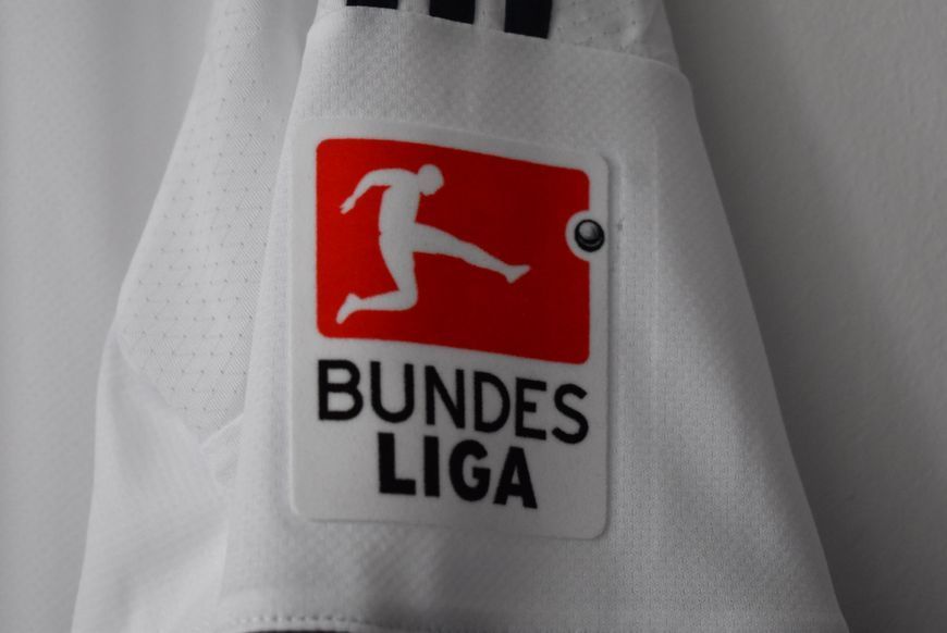 Schalke 04 2013-2014 away Adidas shirt in size XXL with Kevin-Prince Boateng on the back 4681 PHOTO