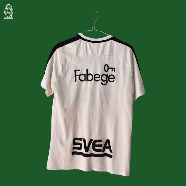 AIK Fotball 2019 training shirt Nike in size M 4875 PHOTO