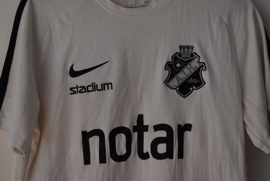 AIK Fotball 2019 training shirt Nike in size M 4875 PHOTO