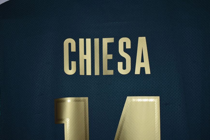 Italien 2019-2020 tredje tr&oslash;je Puma i st&oslash;rrelse L med Federico Chiesa p&aring; ryggen 4533 FOTO