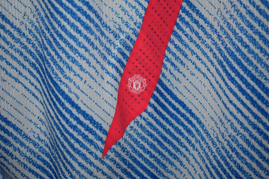 Manchester United 2021-2022 away Adidas shirt size M with Cristiano Ronaldo on the back 4583 PHOTO