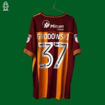 Bradford City 2017-2018 hjemmebanetr&oslash;je Avec i st&oslash;rrelse XXL med Joel Grodowski p&aring; ryggen 4832 FOTO