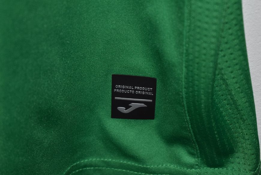 Hibernian 2024-2025 hjemmebanetr&oslash;je Joma i st&oslash;rrelse L med Mykola Kukharevych p&aring; ryggen 4834 FOTO