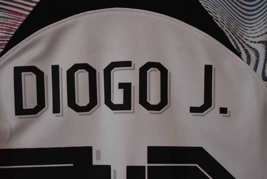 Liverpool 2022-2023 wyjazdowa koszulka Nike w rozmiarze M z Diogo Jota na plecach 4586 ZDJECIE