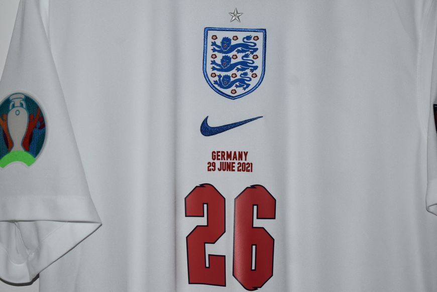England EURO 2020 home shirt Nike in size XL with Jude Bellingham on the back 4979 PHOTO