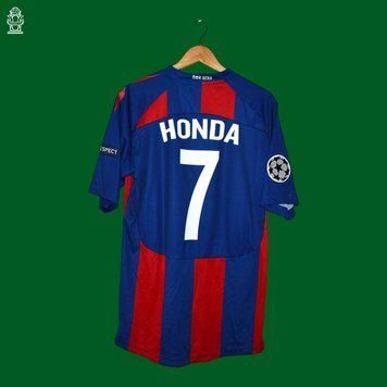 CSKA Moskwa 2011-2012 domowa koszulka na Ligę Mistrz&oacute;w retro Reebok w rozmiarze L z Keisuke Honda na plecach 4044 ZDJECIE