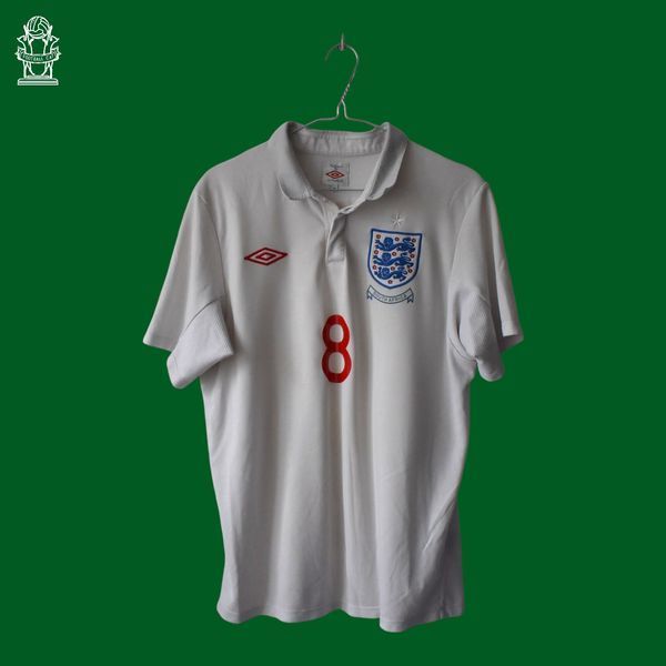 England VM 2010 hjemmetr&oslash;je retro Umbro i st&oslash;rrelse M (38) med Frank Lampard p&aring; ryggen 4637 FOTO