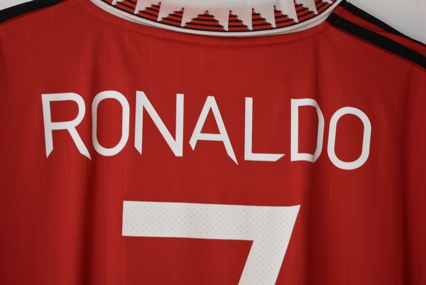 Manchester United 2022-2023 hjemmebanetr&oslash;je Adidas XL med Cristiano Ronaldo 4887 FOTO