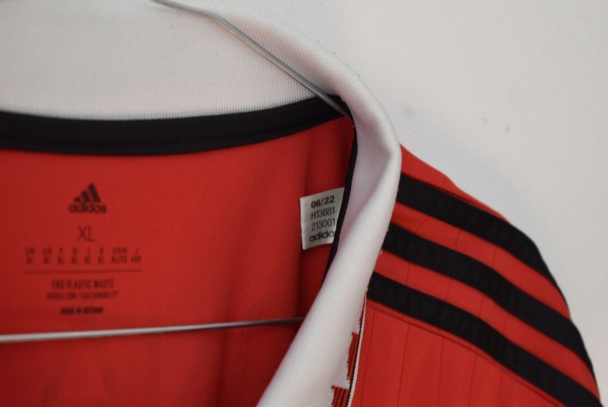 Manchester United 2022-2023 hjemmebanetr&oslash;je Adidas XL med Cristiano Ronaldo 4887 FOTO