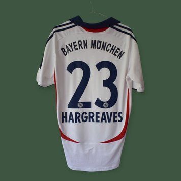 Bayern Monachium 2007-2008 wyjazdowa koszulka w rozmiarze M z Owen Hargreaves na plecach 5031 ZDJECIE