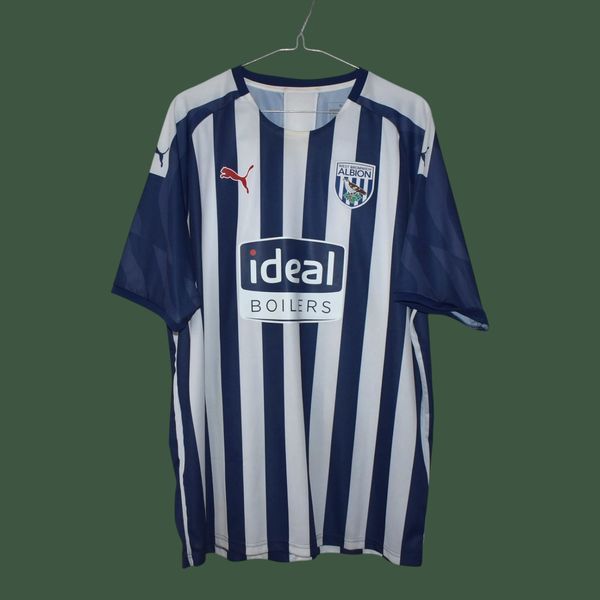 West Bromwich Albion 2019-2020 Puma hjemmebanetr&oslash;je i st&oslash;rrelse XL med Morgan Rogers p&aring; ryggen 5079 FOTO