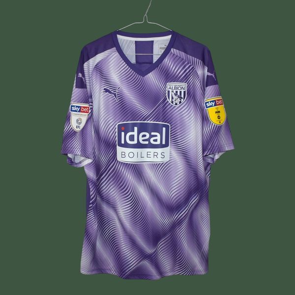West Bromwich Albion 2019-2020 Puma tredje tr&oslash;je i st&oslash;rrelse XL med Morgan Rogers p&aring; ryggen 5080 FOTO