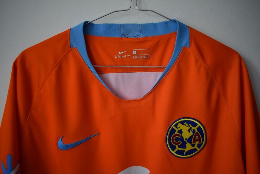 Club Am&eacute;rica 2018-2019 tredje Nike tr&oslash;je i st&oslash;rrelse L med Jeremi Menez p&aring; ryggen 4597 FOTO