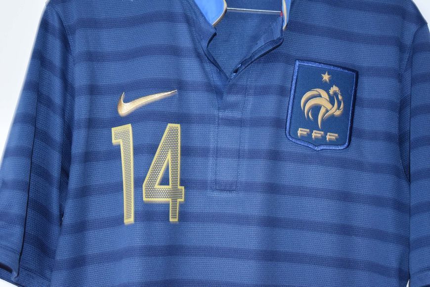 Frankrig EURO 2012 hjemmebanetr&oslash;je Nike i st&oslash;rrelse M med J&eacute;r&eacute;my M&eacute;nez p&aring; ryggen 4983 FOTO