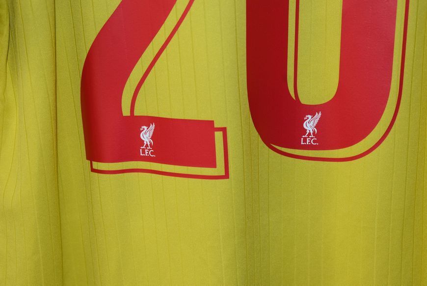Liverpool 2021-2022 third Nike shirt in size L with Diogo Jota on the back 4696 PHOTO